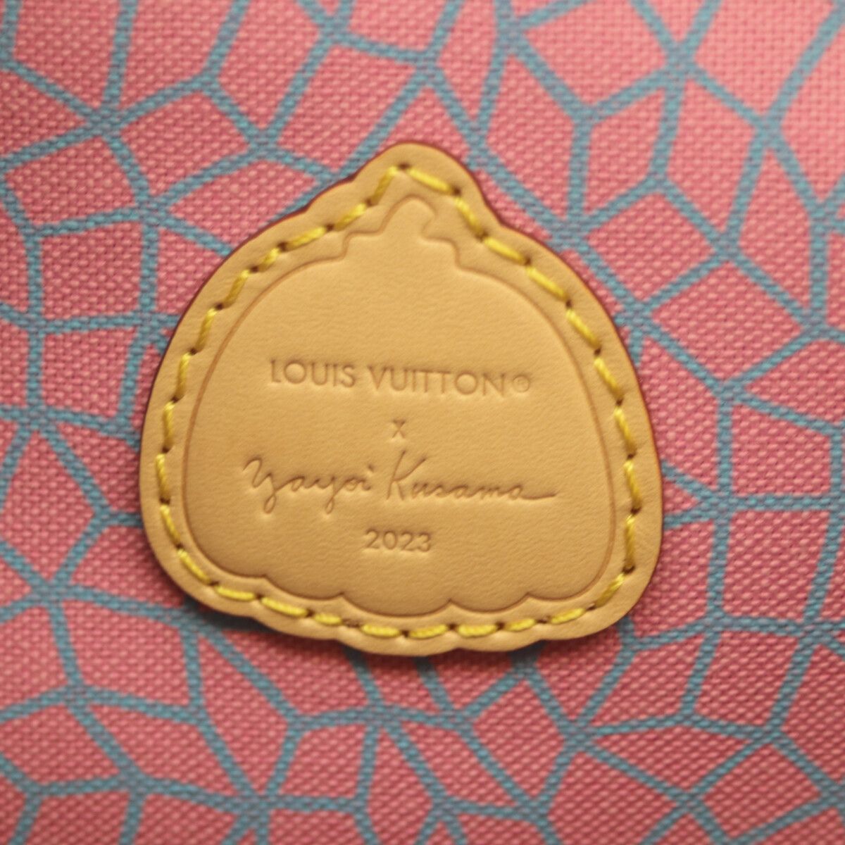 Louis Vuitton Yayoi Kusama Monogram Pumpkin Keepall Bandouliere 45 — view 7