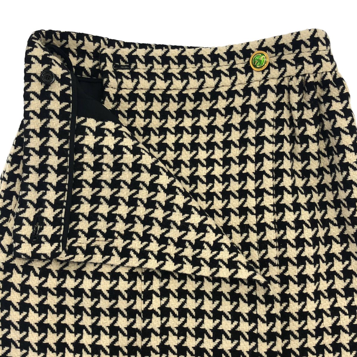 Gucci Houndstooth Skirt Beige Black 38 — view 4