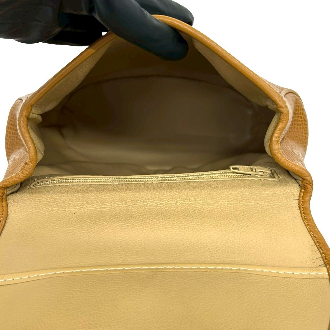 Dior Vintage CD Logo Leather Handbag Mini Tote Camel — view 9