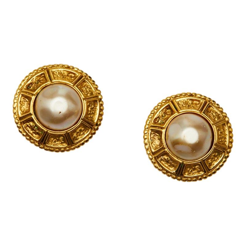 Chanel Round Earrings Gold Plated Faux Pearl