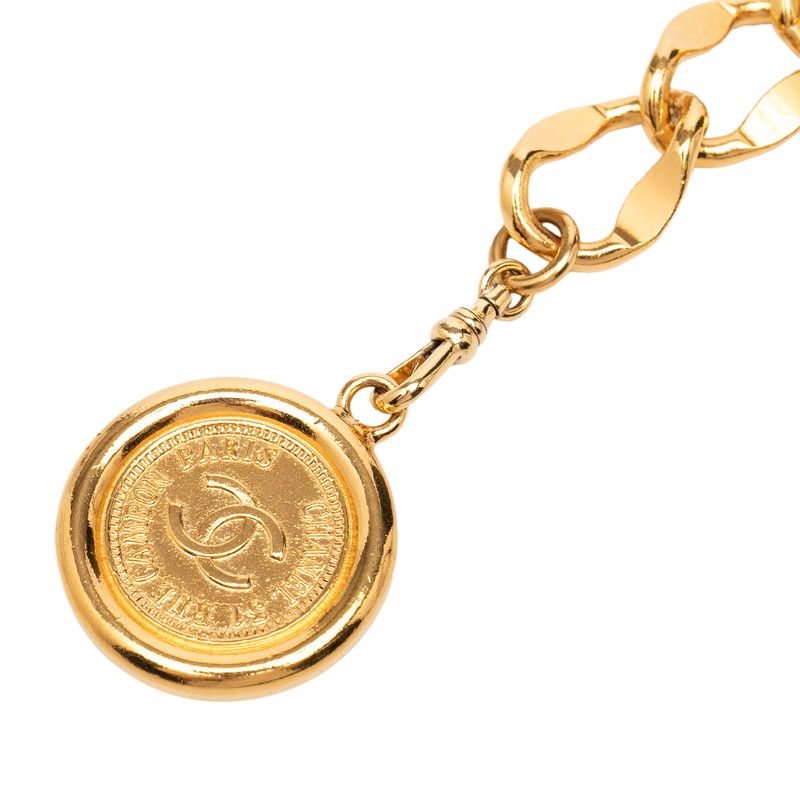 Chanel CC Logo 31 Rue Cambon Chain Belt Gold Plated — view 2