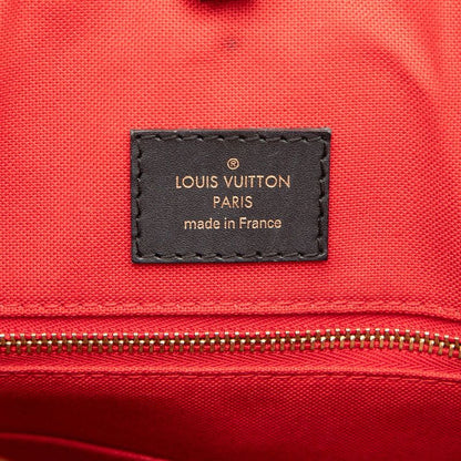 Louis Vuitton Monogram Giant Reverse On The Go MM 2-Way Shoulder Bag Brown — view 6