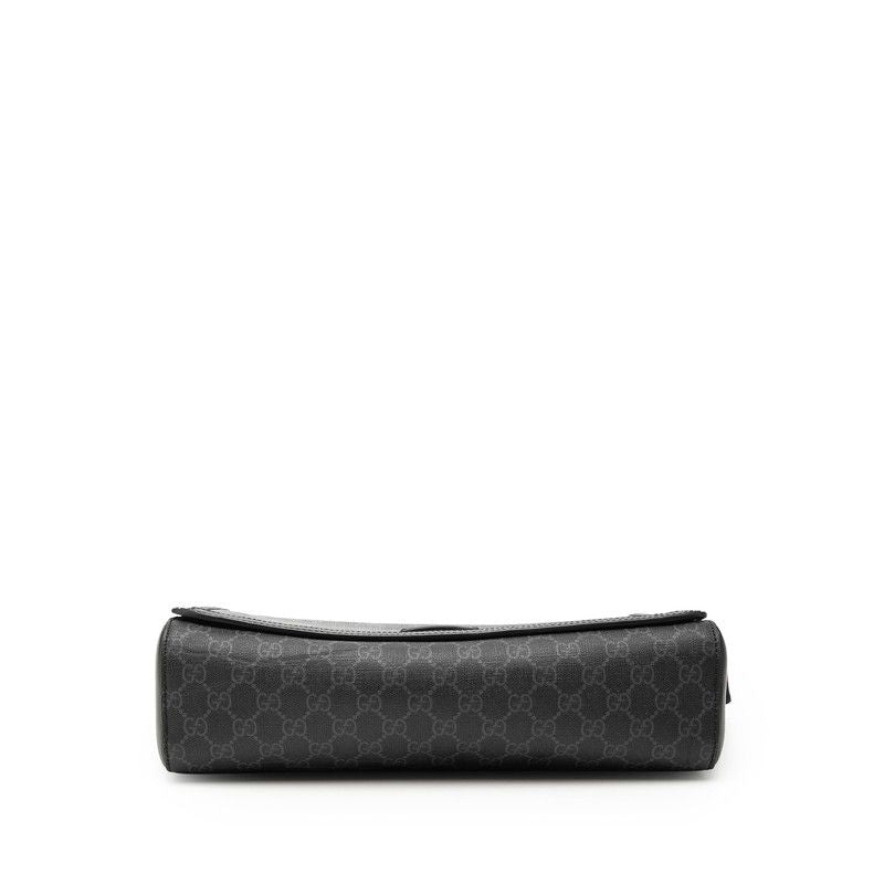 Gucci GG Supreme Shoulder Bag Black Gray Leather — view 3