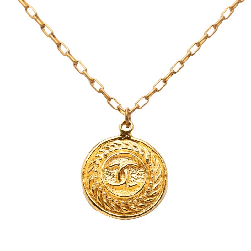 Chanel CC Logo Necklace Gold Plated — view 2