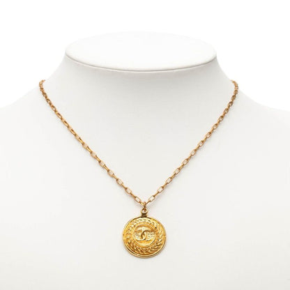 Chanel CC Logo Necklace Gold Plated — view 6