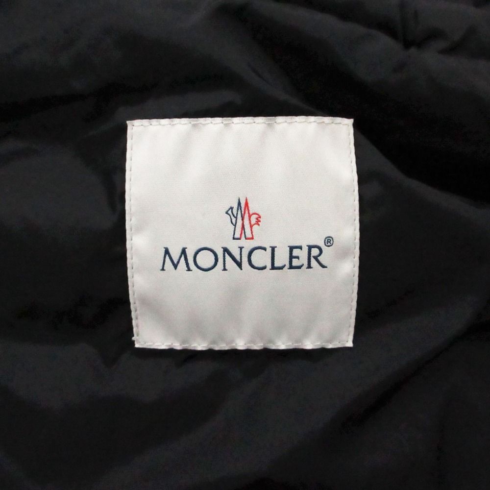 Moncler Off White by Virgil Abloh Dinard Down Jacket Rubber Big Patch Logo Gray — view 8