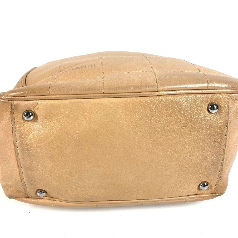 Chanel Shoulder Bag Choco Bar CC Logo Caviar Leather Beige — view 6