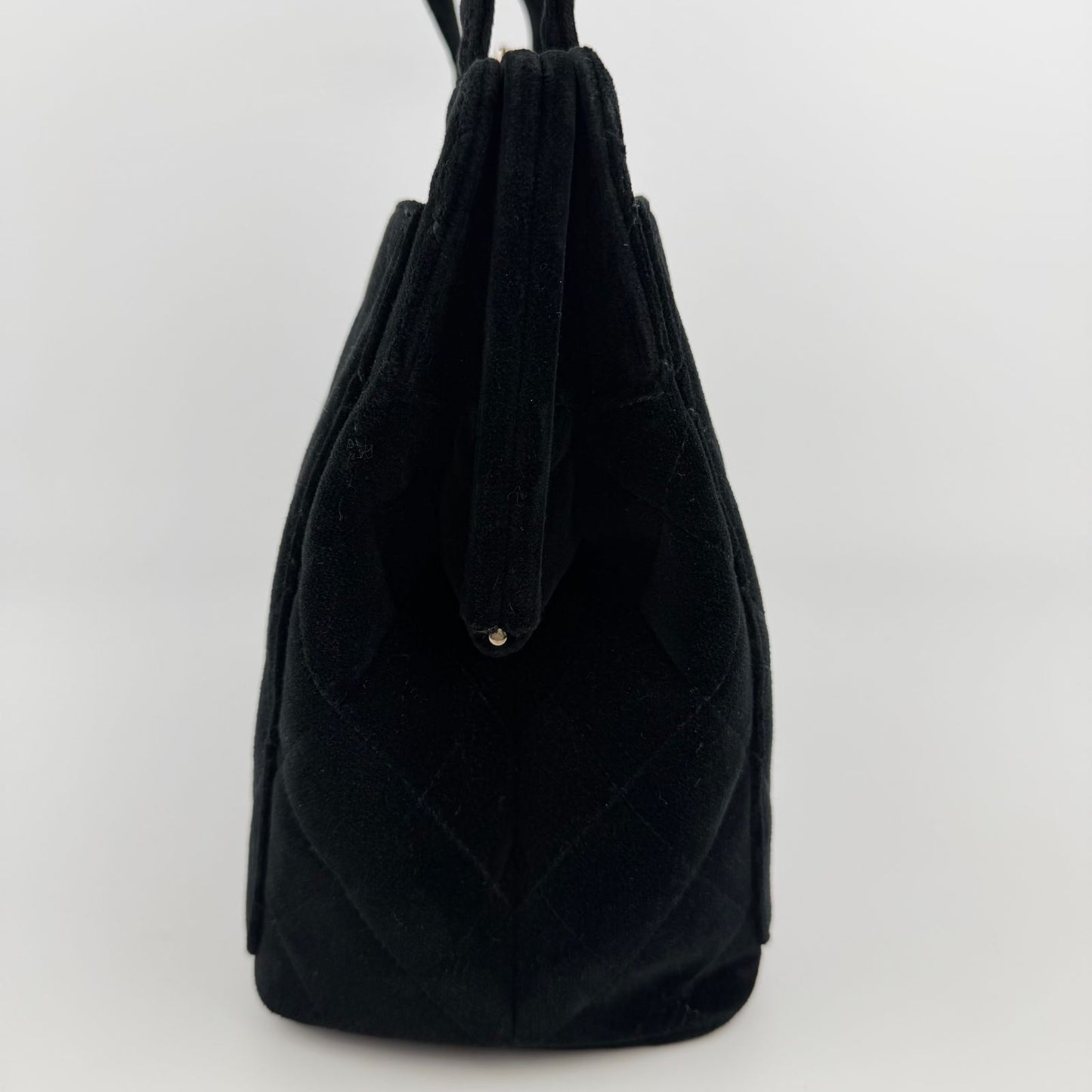 Chanel CC Logo Quilted Tote Shoulder Black Velour Vintage — view 5