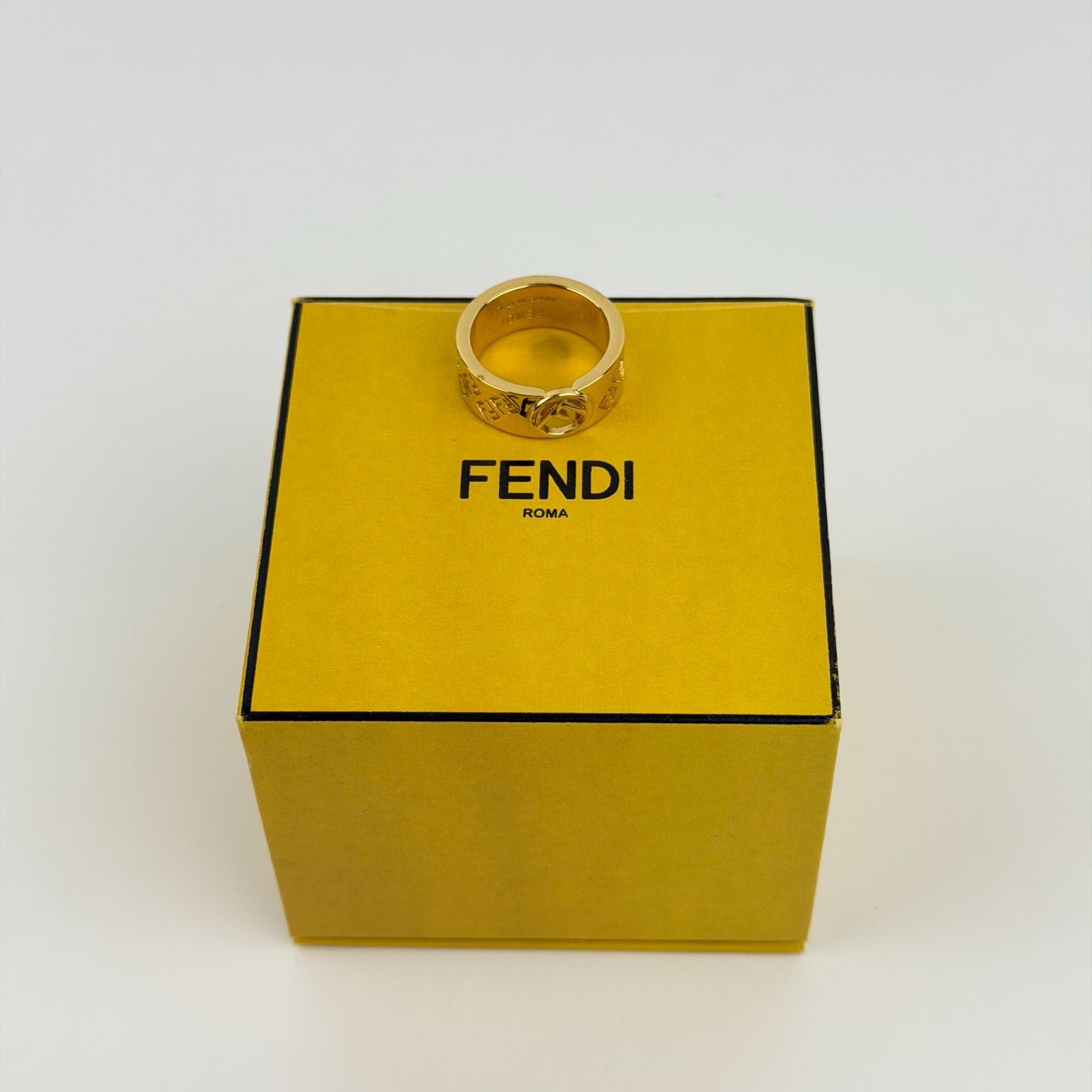 Fendi F's Ring Gold Vintage — view 5