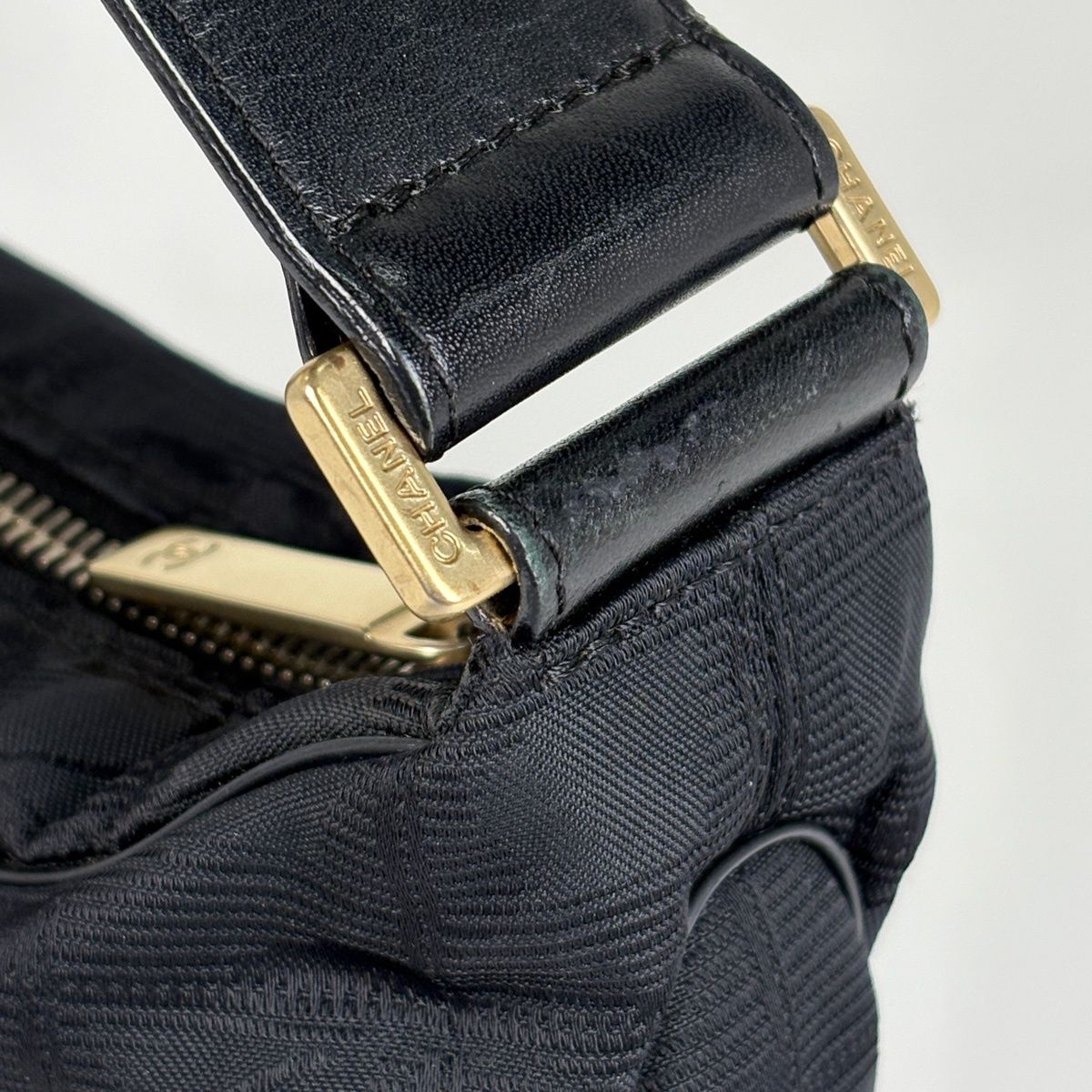 Chanel New Travel Line Shoulder Bag Nylon Jacquard Black — view 5