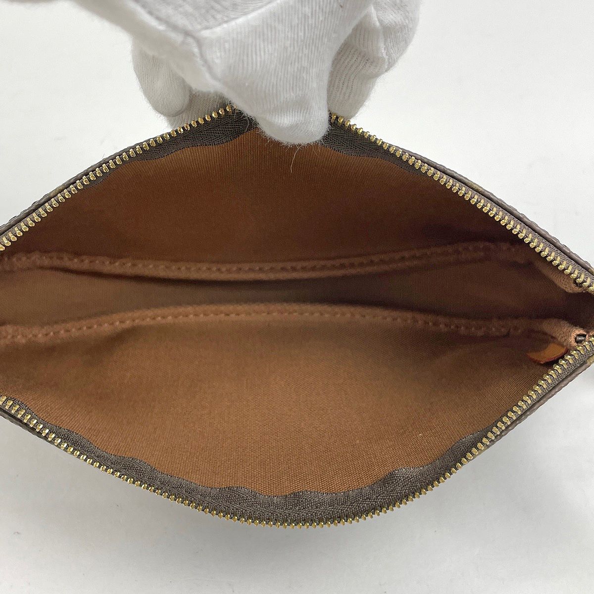 Louis Vuitton Pochette Vintage Pouch — view 8