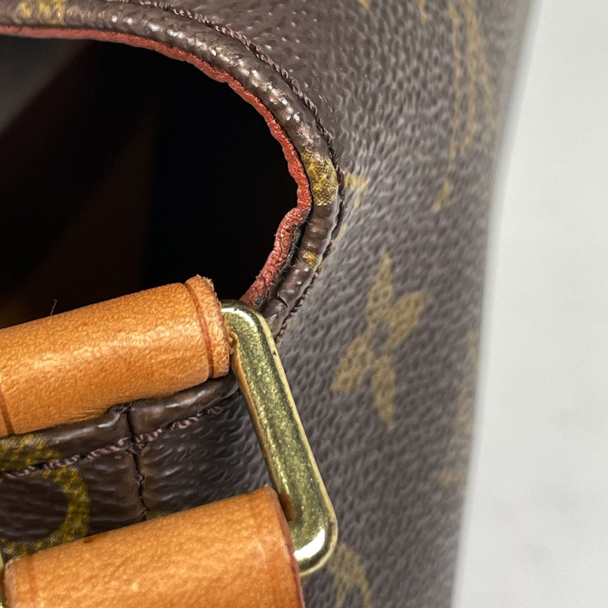 Louis Vuitton Musette Tango Short Shoulder Bag Monogram Brown — view 5