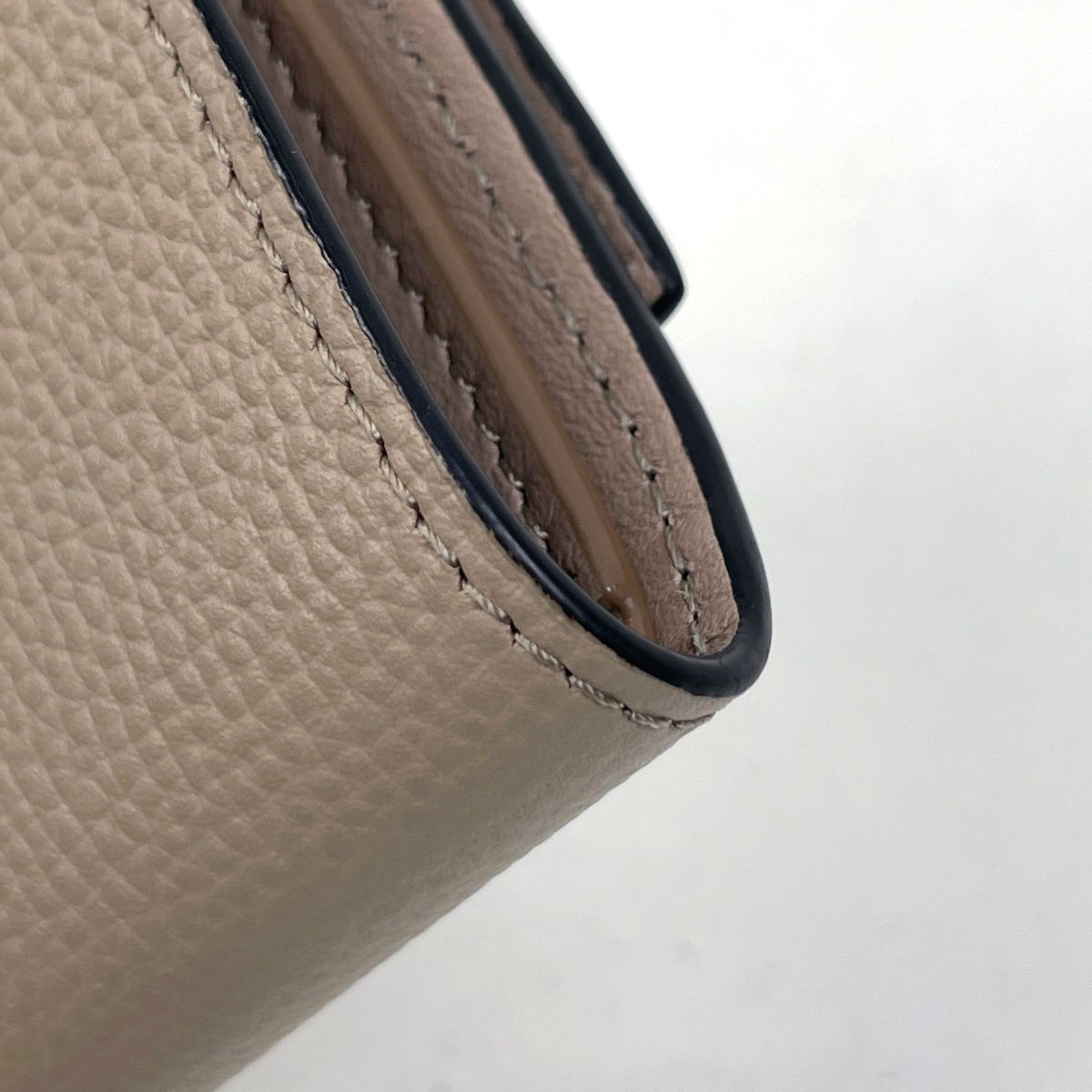 Loewe Anagram Trifold Wallet Leather Beige — view 3