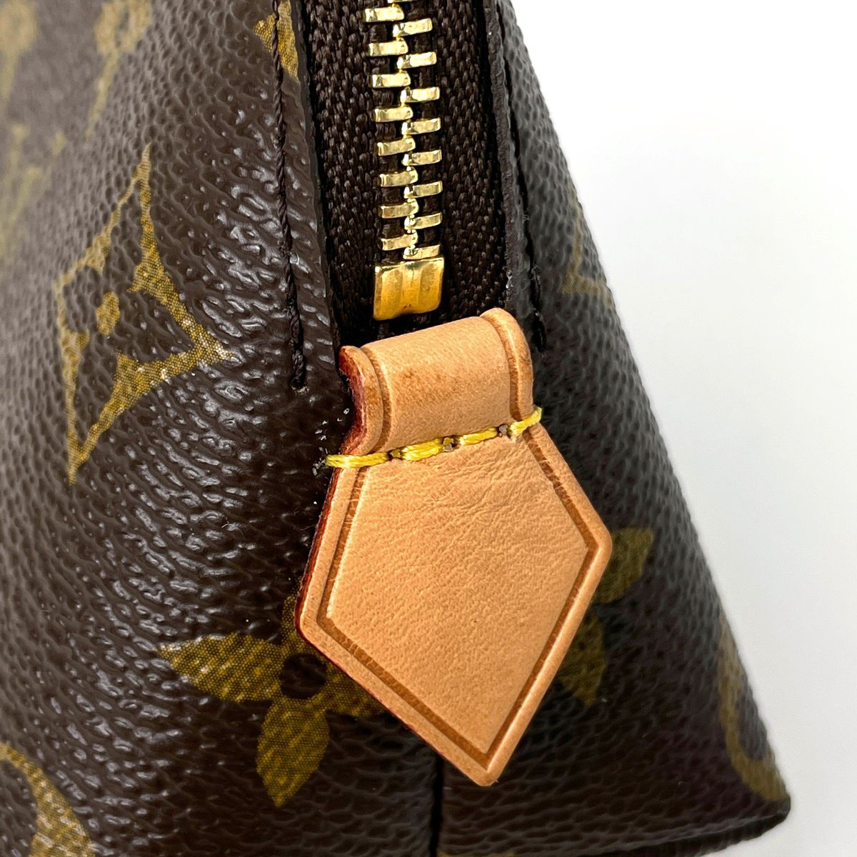 Louis Vuitton Pochette Cosmetic Makeup Pouch Monogram Brown — view 4