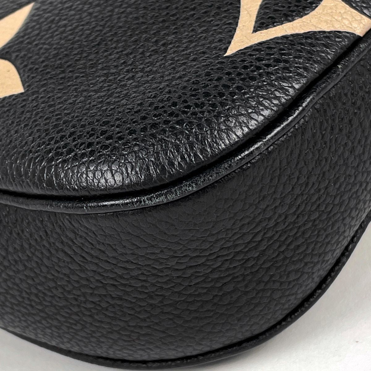 Louis Vuitton Multi Pochette Bicolor 2-Way Pouch Shoulder Bag Monogram Empreinte — view 3
