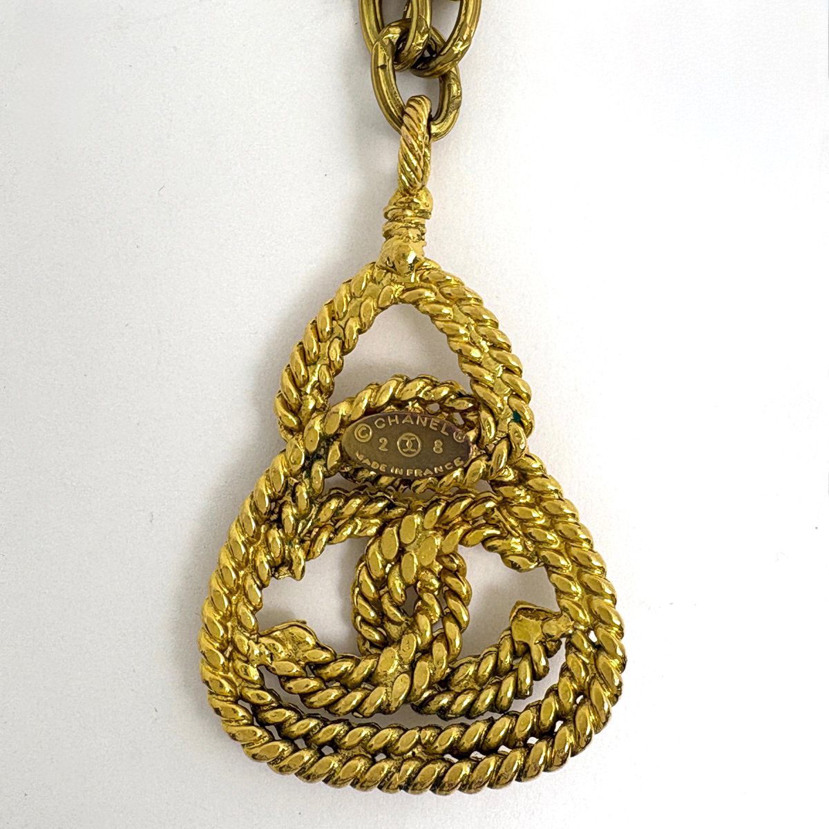 Chanel CC Logo Chain Necklace Gold Plated — view 2