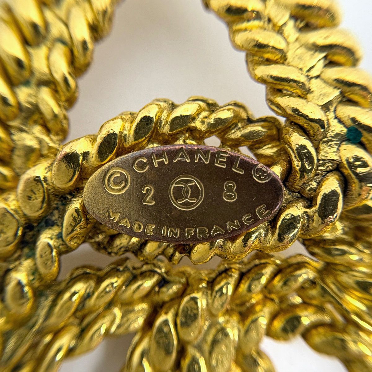 Chanel CC Logo Chain Necklace Gold Plated — view 5