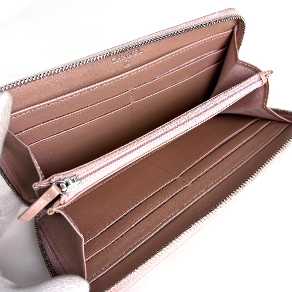 Chanel Camellia Zip Around Wallet CC Logo Leather Pink — view 6