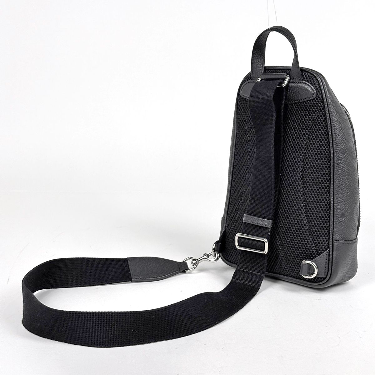 Gucci Jumbo GG Shoulder Bag Cross Leather Black — view 2