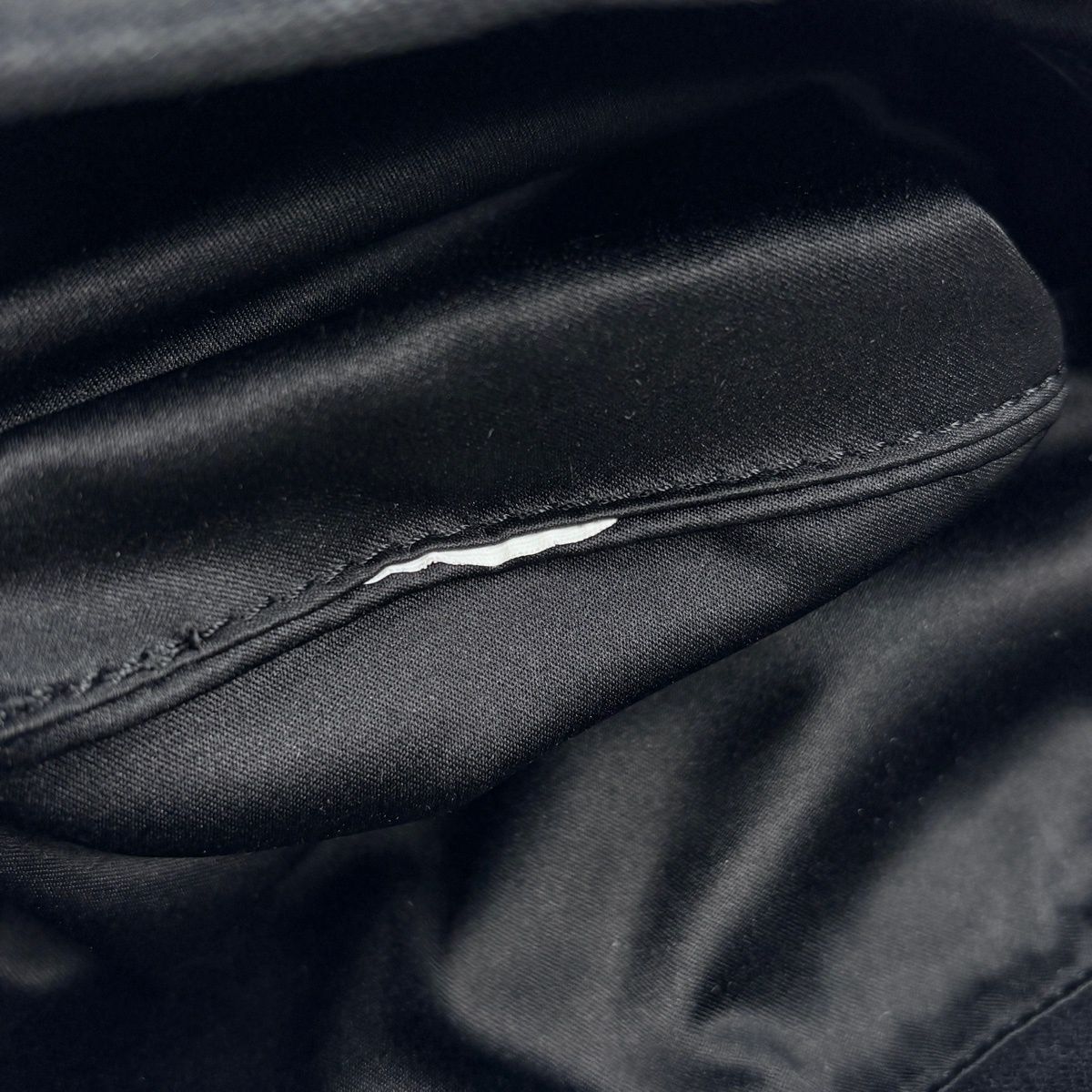 Saint Laurent Kahara Tote Canvas Black — view 7