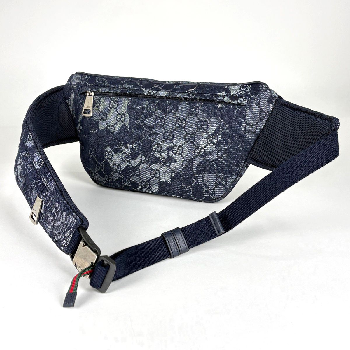 Gucci GG Denim Large Belt Bag Camouflage Effect Navy — view 2