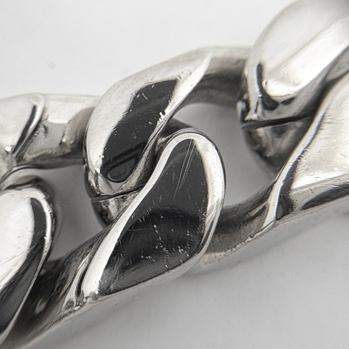 Louis Vuitton Bracelet LV Chain Links Silver Plated — view 4
