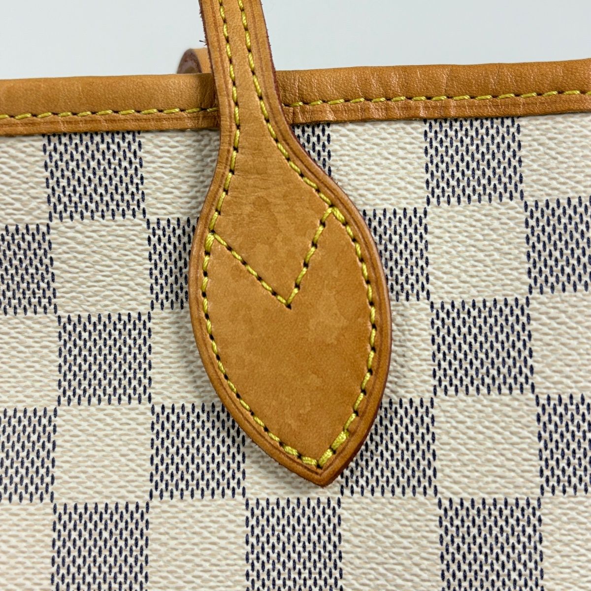 Louis Vuitton Neverfull MM Shoulder Bag Tote Damier Azur Rose Ballerine White — view 4