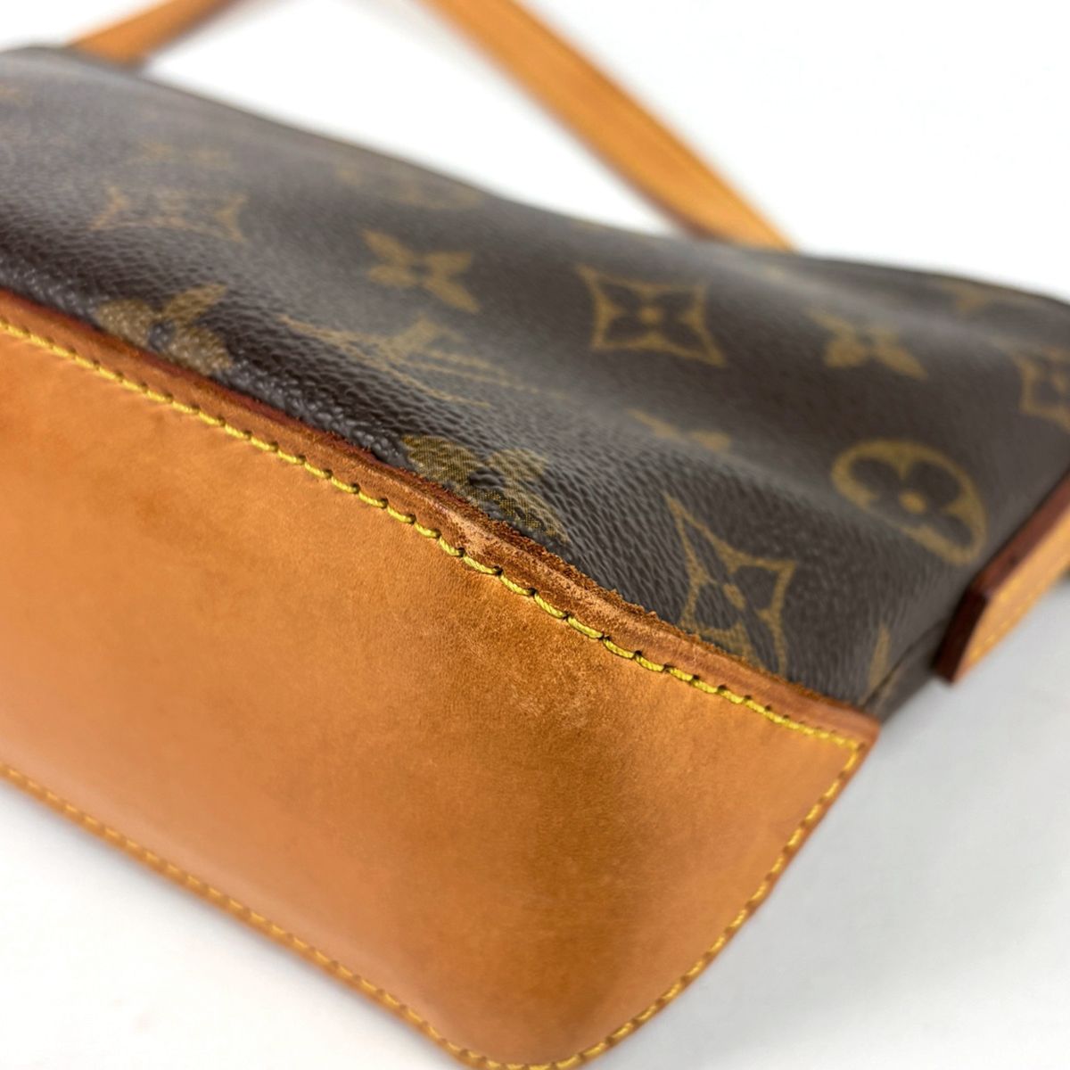 Louis Vuitton Trotteur Pochette Shoulder Bag Monogram Brown — view 3