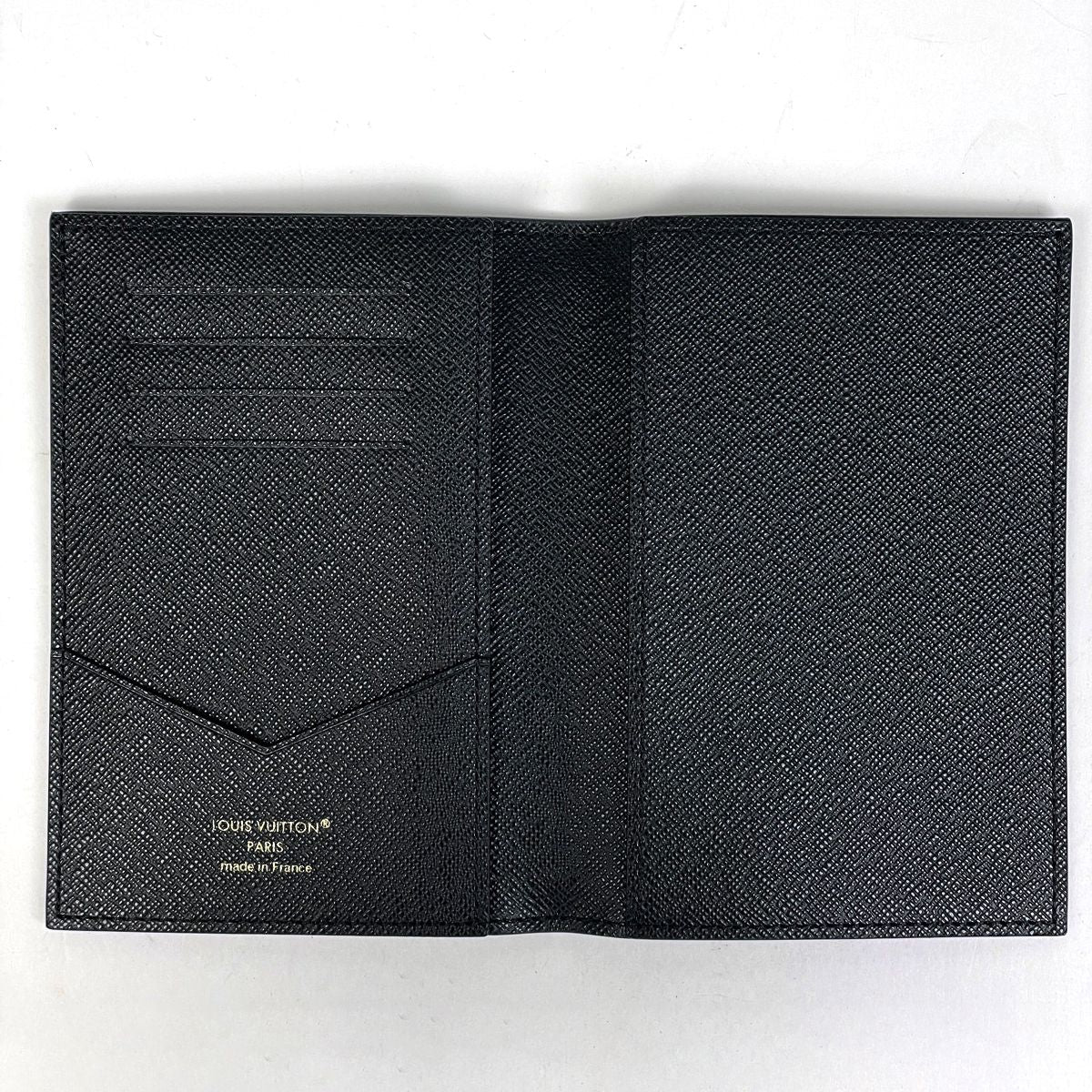 Louis Vuitton Couverture Passport Card Case Monogram Reverse Brown — view 5