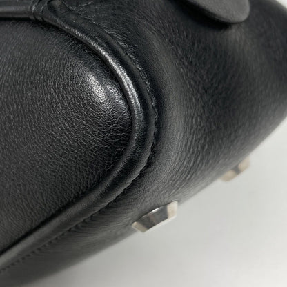 Balenciaga Triangle Duffle S Leather Black — view 3