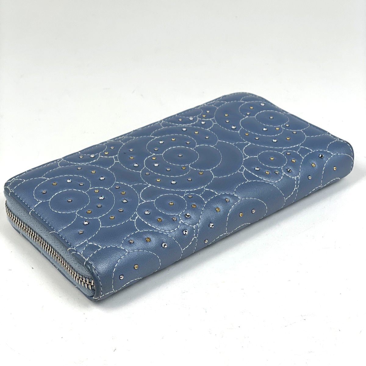 Chanel Camellia Zip Around Wallet CC Logo Leather Blue — view 2