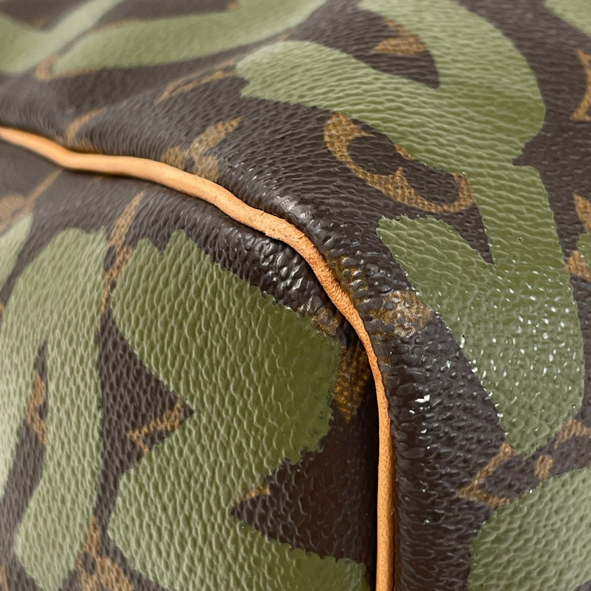 Louis Vuitton Keepall 50 Boston Bag Monogram Graffiti Khaki Brown — view 3