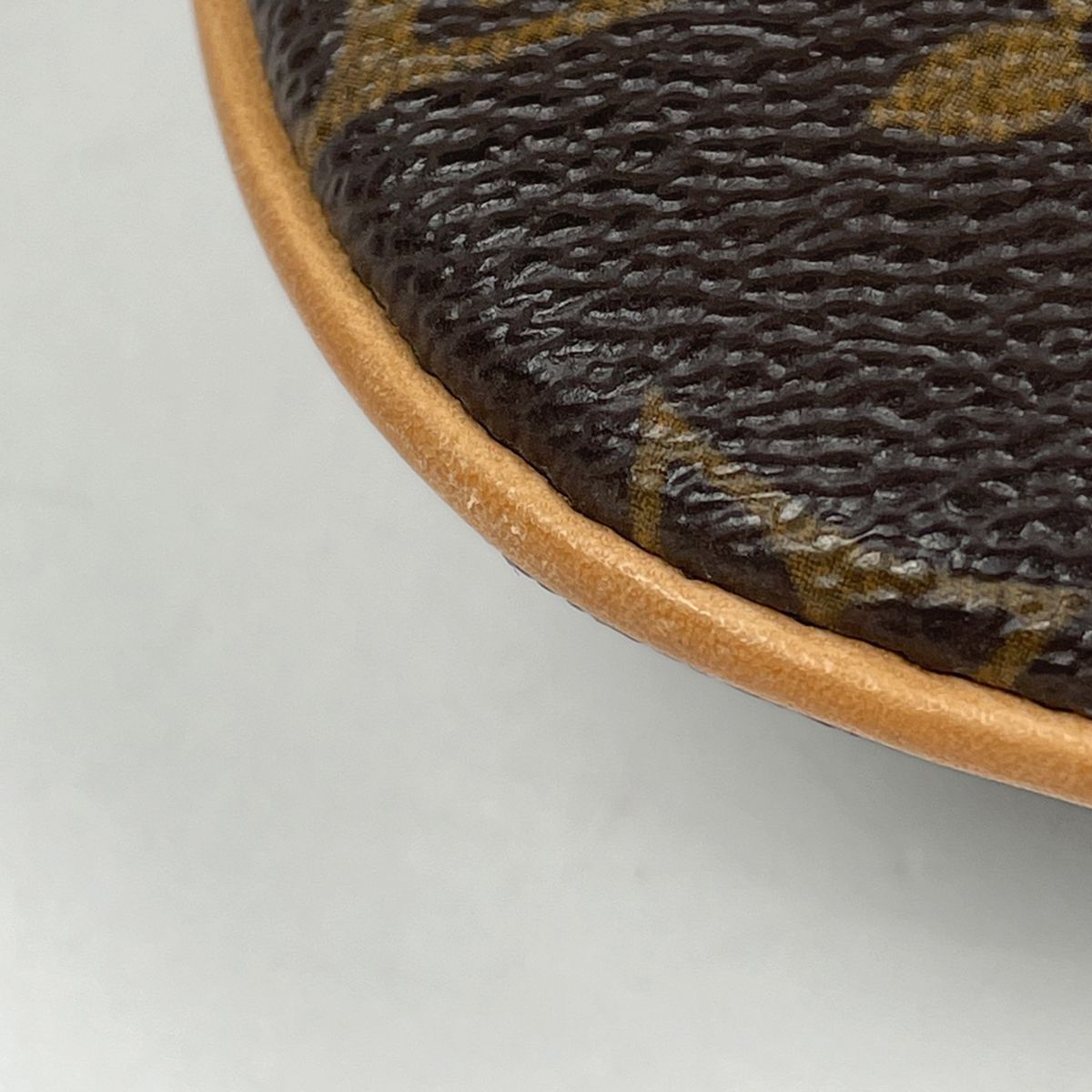 Louis Vuitton Pochette Bosford Crossbody Monogram Brown — view 3