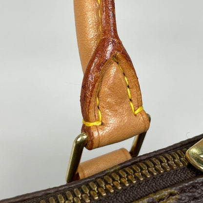 Louis Vuitton Alma Handbag Monogram Brown — view 4