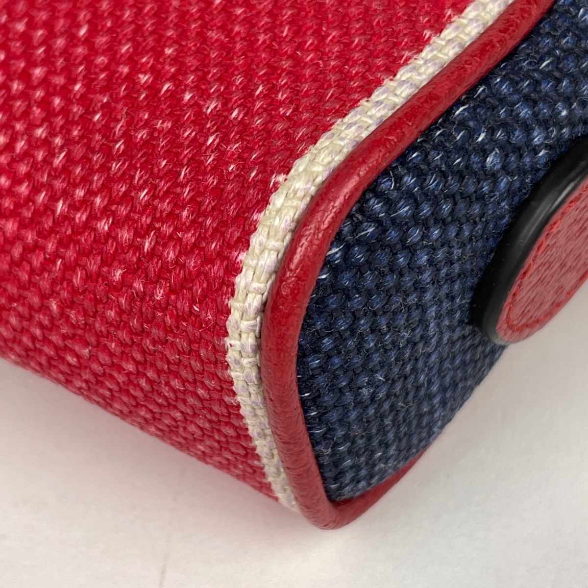 Gucci Logo Shoulder Bag Tricolor Canvas Red Blue White — view 3