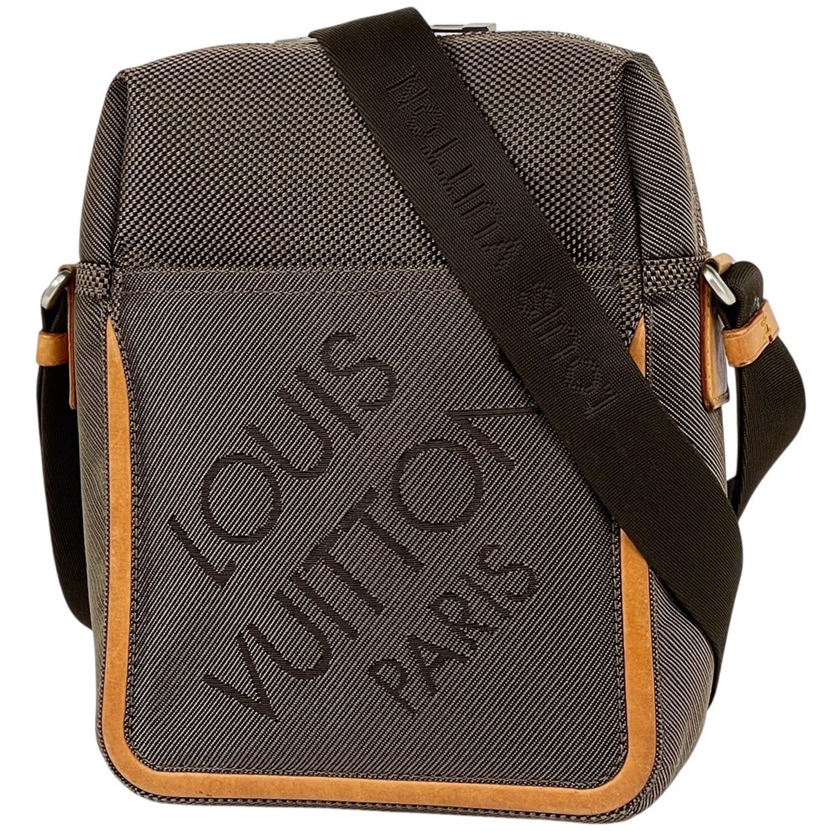 Louis Vuitton Shoulder Bag Damier Geant Tail