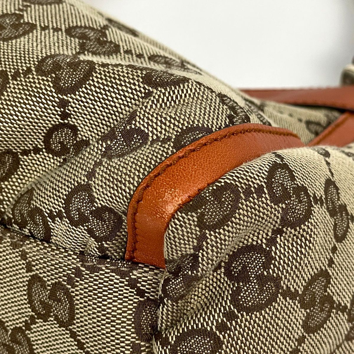 Gucci GG Pattern Shoulder Bag Canvas Beige Orange — view 3