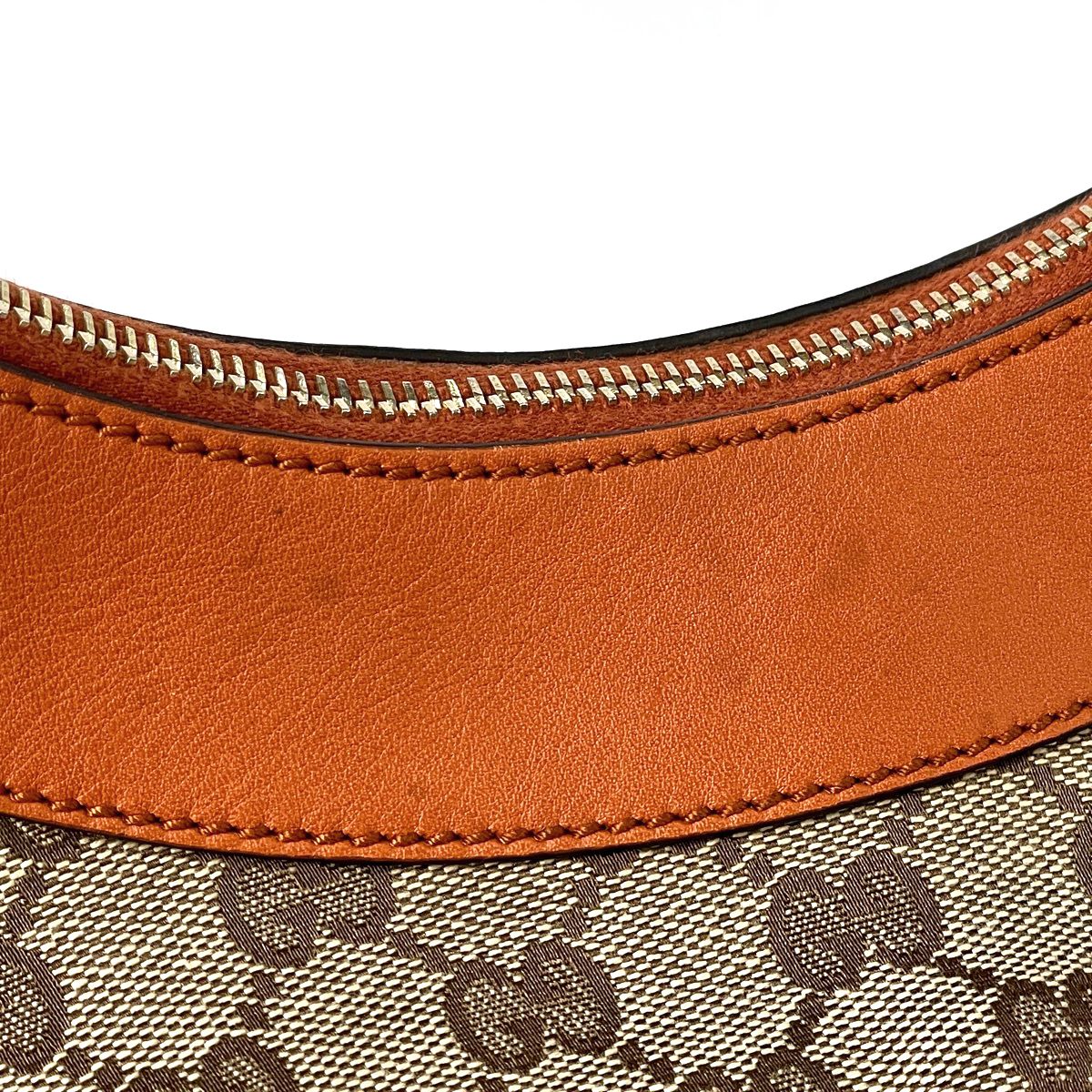 Gucci GG Pattern Shoulder Bag Canvas Beige Orange — view 4