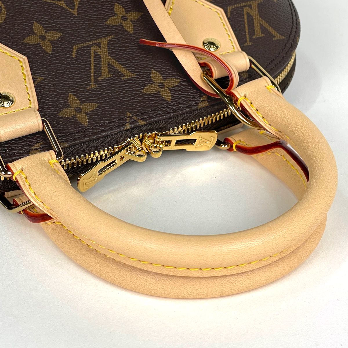 Louis Vuitton Alma BB Shoulder Bag 2-Way Monogram Brown — view 4