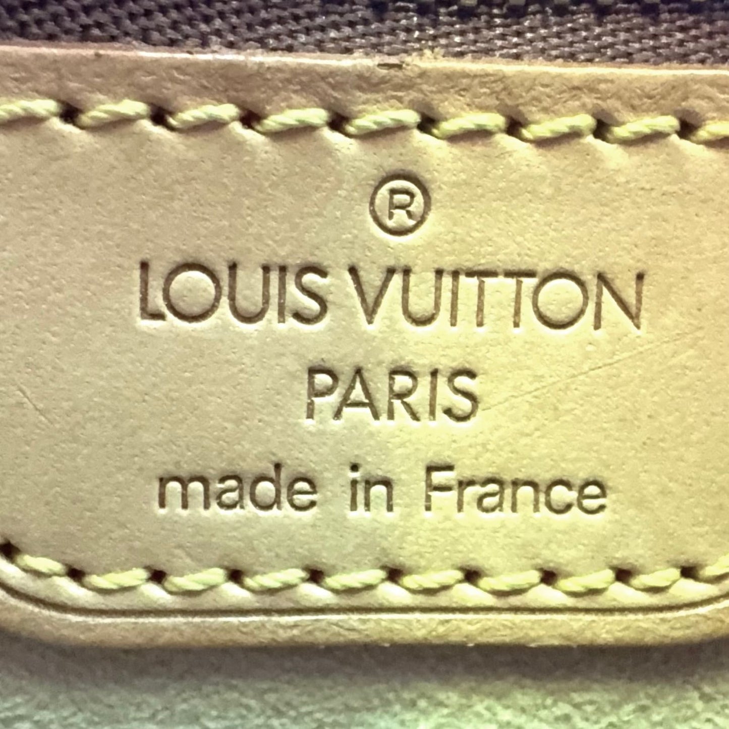 Louis Vuitton Looping MM Monogram Leather Brown Handbag Gold — view 4