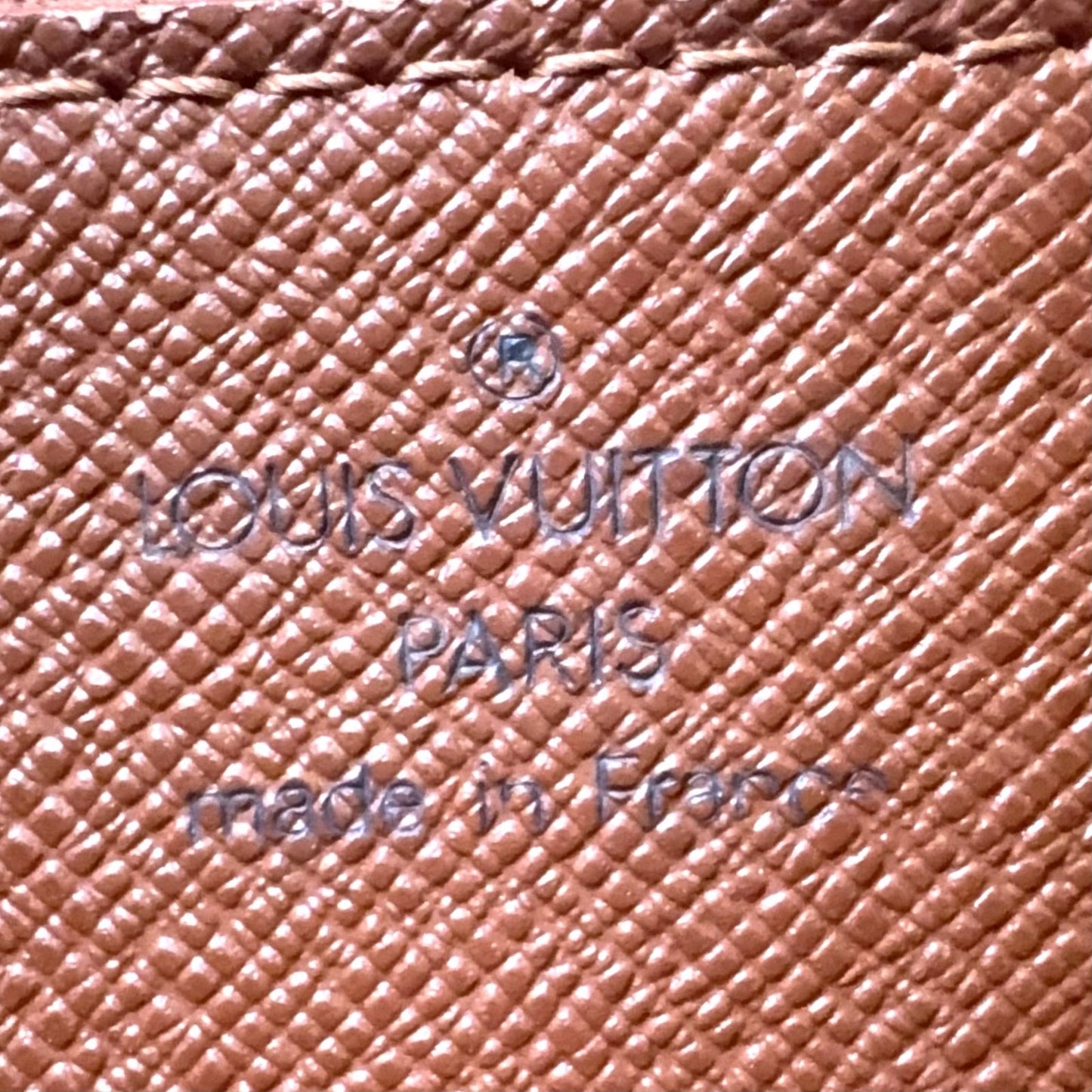 Louis Vuitton Trocadero 27 Monogram Leather Brown Light Shoulder Bag Gold — view 4