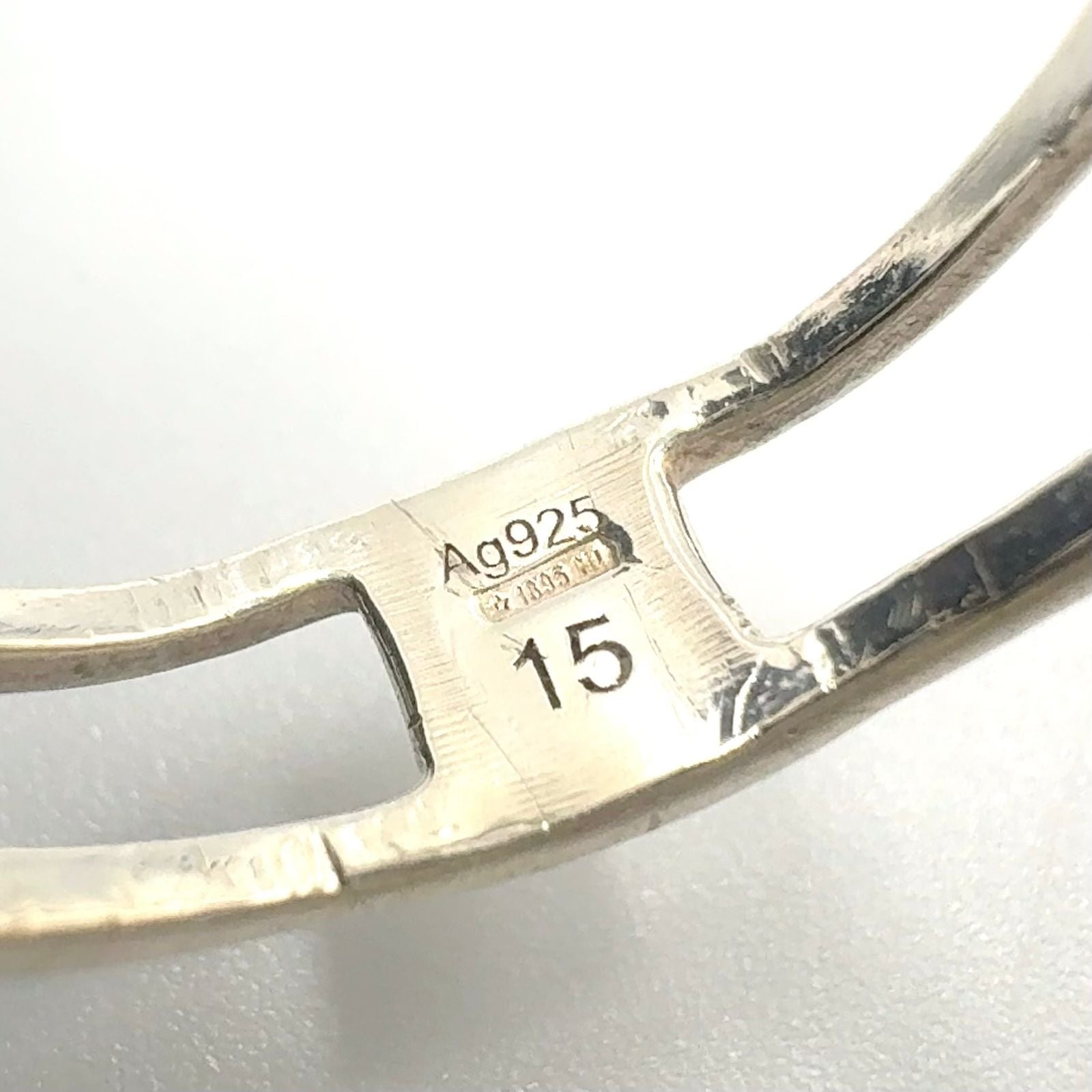 Gucci Interlocking Open Band Silver Ring — view 5