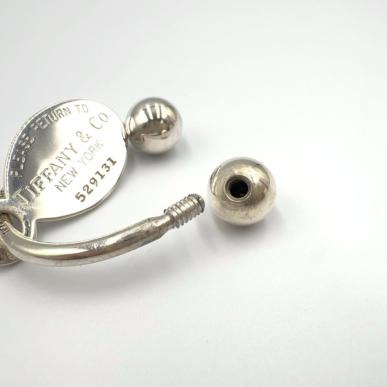 Tiffany & Co Return to Oval Silver Key Ring Key Holder — view 6