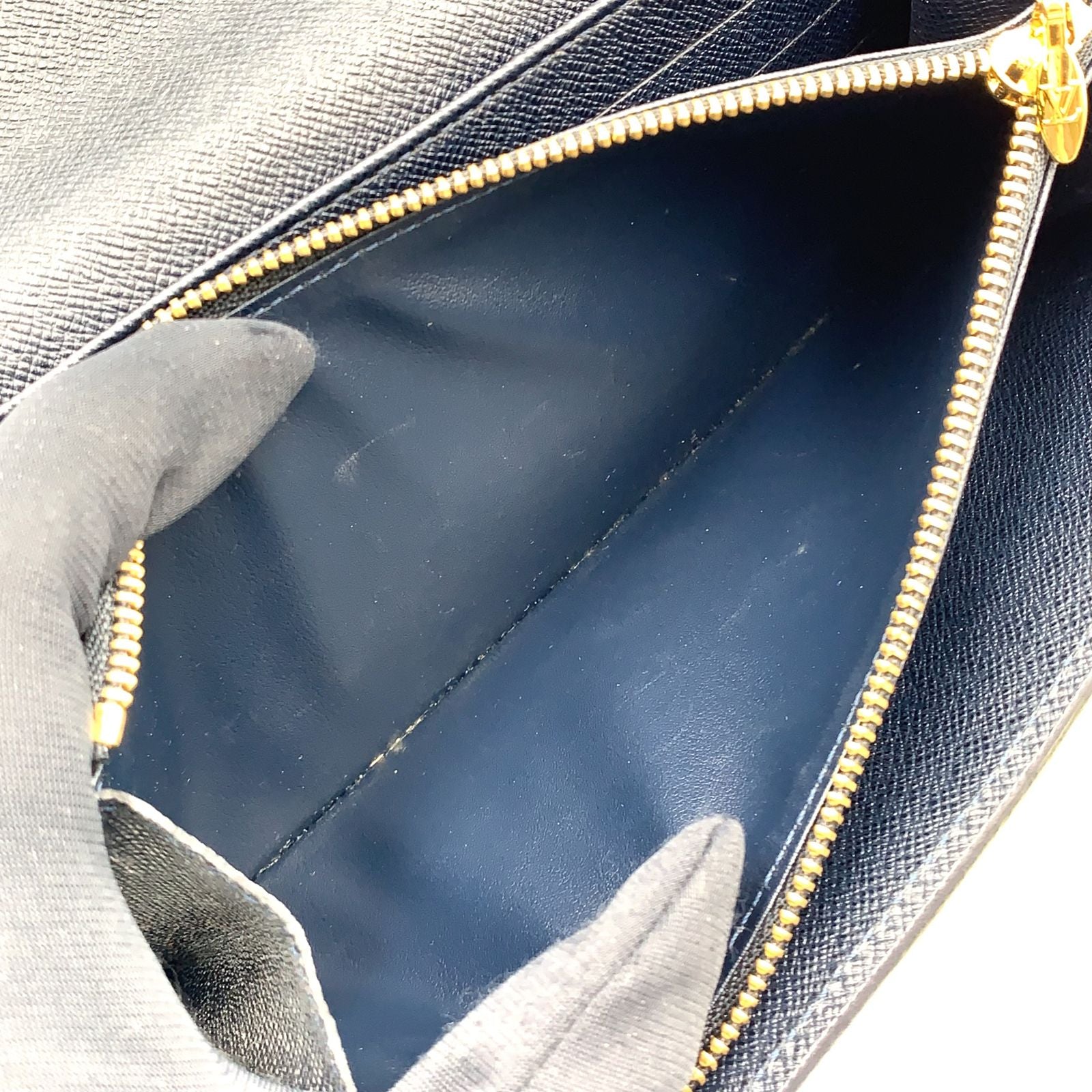 Louis Vuitton Portefeuille Sarah Cuir Utah Initials Leather Navy Wallet Gold — view 8