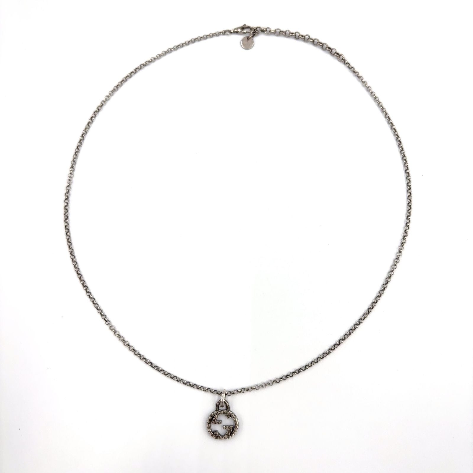 Gucci Interlocking Arabesque Silver Necklace — view 3