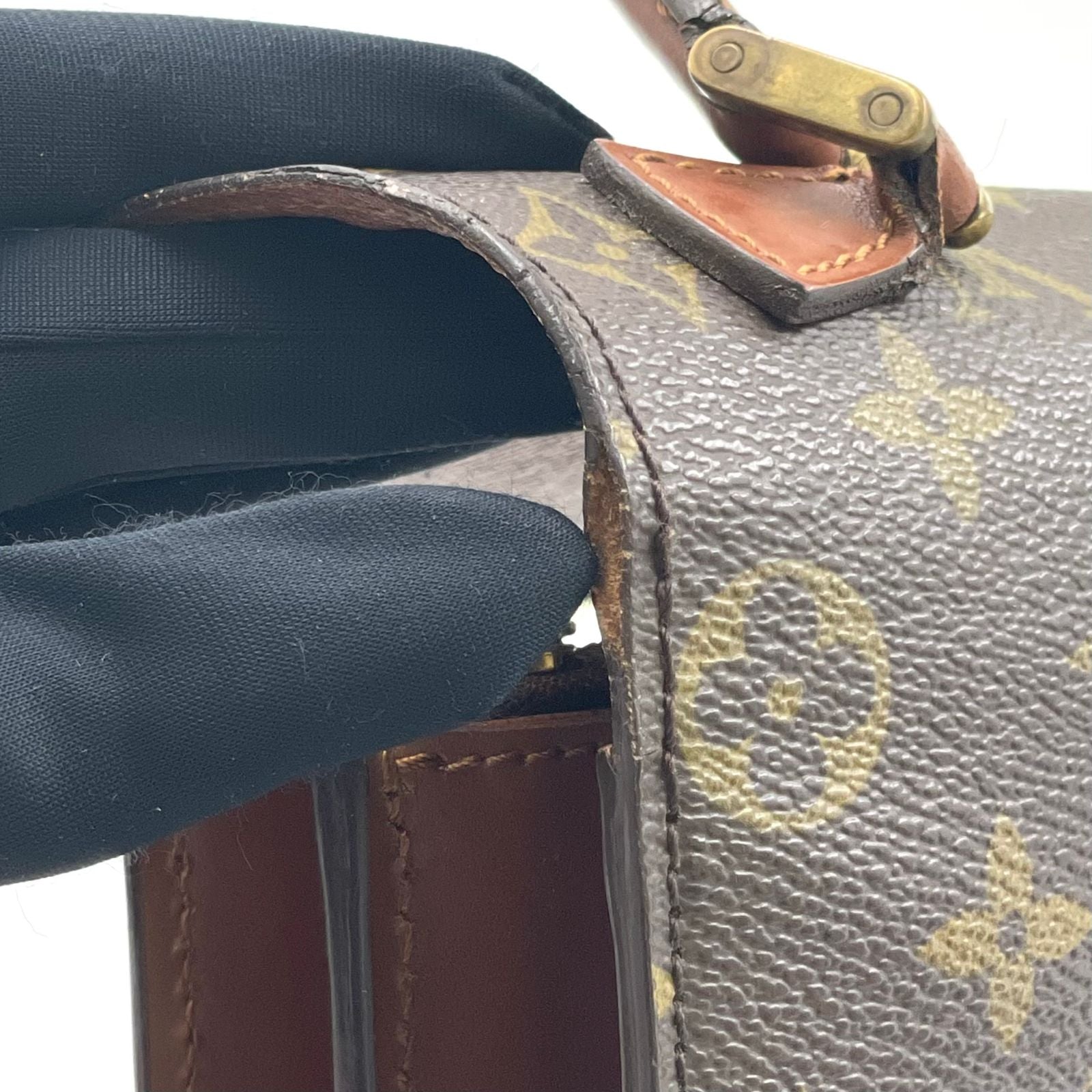 Louis Vuitton Concorde Monogram Key Leather Brown Handbag Gold — view 7