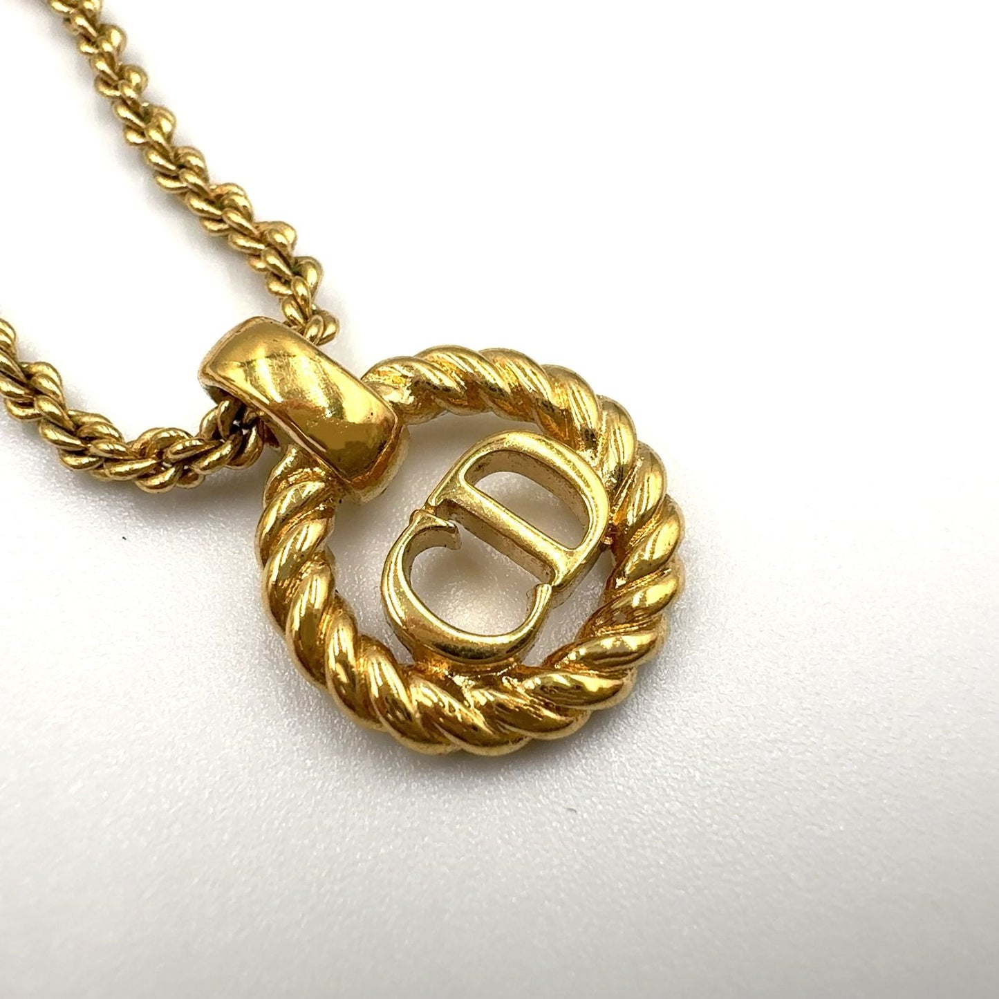 Dior CD Logo Round Gold Plated Necklace — view 9