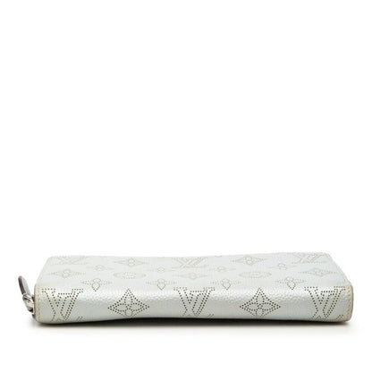 Louis Vuitton Monogram Mahina Zippy Wallet Light Blue Leather — view 3