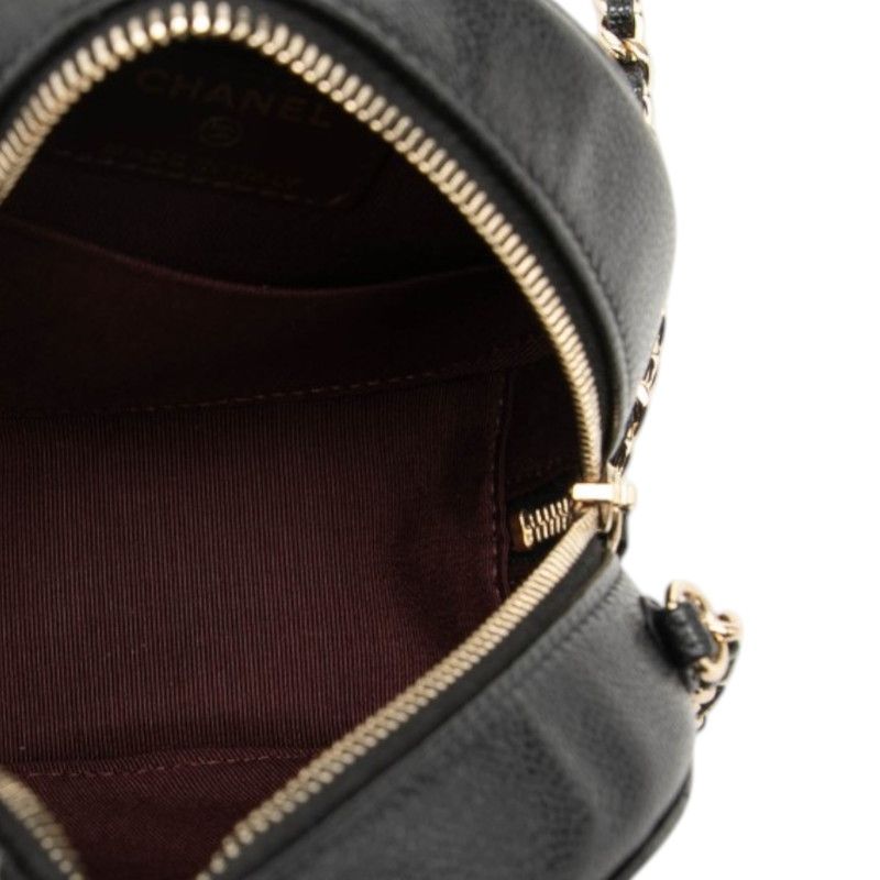 Chanel CC Logo Quilted Chain Shoulder Bag Black Caviar Leather — view 4