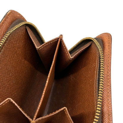 Louis Vuitton Bifold Wallet Monogram Compact — view 4